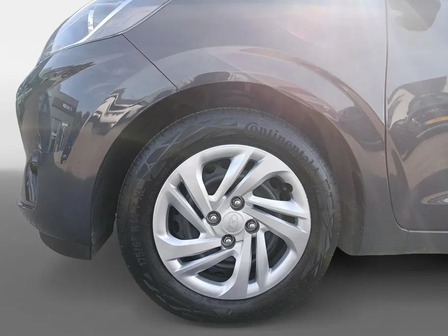 Hyundai i10 1.0 Premium | Automatische airco | Cruise control | Two-tone interieur | Zeer compleet! |