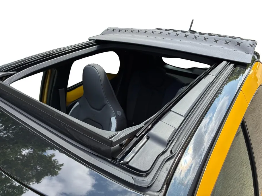 Toyota Aygo X Hybrid 115 GR Sport 18 INCH LM VELGEN | CABRIO | TREKHAAK