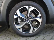 Mazda MX-30 e-SkyActiv R-EV 170 Advantage Industrial | Stoelverwarming | HUD | Dodehoek detectie | Elek. stoelverstelling | LED | 18' LM | Camera |
