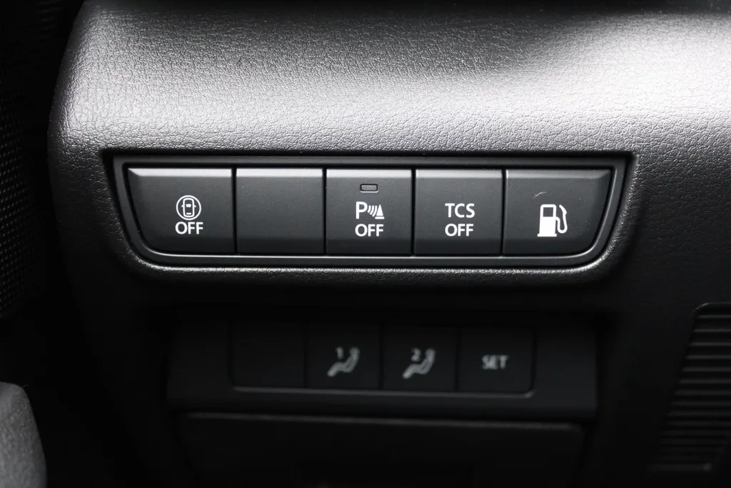 Mazda MX-30 e-SkyActiv R-EV 170 Advantage Industrial | Stoelverwarming | HUD | Dodehoek detectie | Elek. stoelverstelling | LED | 18' LM | Camera |
