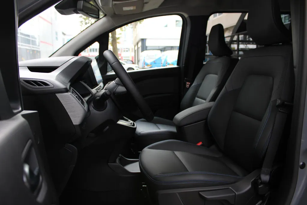Nissan Townstar Evalia N-Connecta L2 45 kWh | 100% ELECTRISCHE 7 ZITTER | UIT VOORRAAD MEERDERE KLEUREN LEVERBAAR |