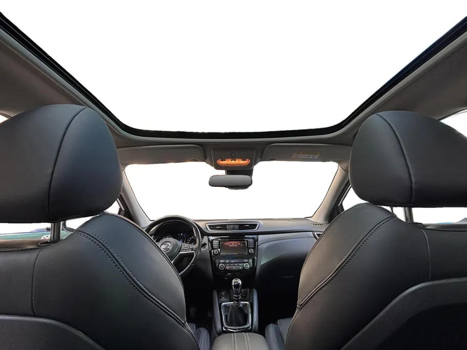 Nissan QASHQAI 1.3 DIG-T Premium Edition | 1e eigenaar | Dealeronderhouden | Elektrische bestuurderstoel | Panorama dak