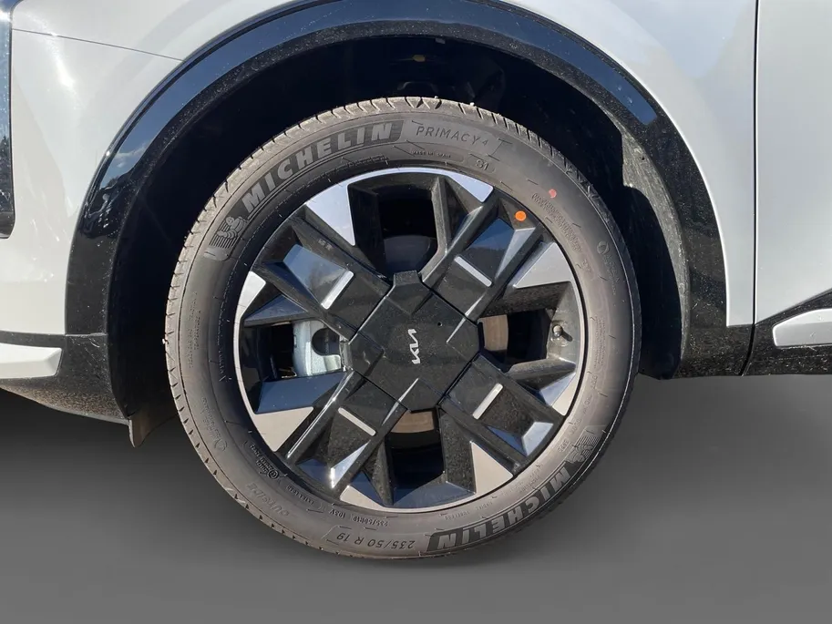 Kia Sportage 1.6 T-GDi Plug-in Hybrid GT-Line | PHEV | Navigatie | Climate control | Cruise control | Stoel + Stuur verwarming | Elektrische voorstoelen | Parkeer camera achter | Schuif kantel dak
