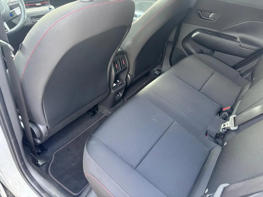 Hyundai Kona Electric N Line Business 64.8 kWh | Navi | Stoel- stuurverwarming | Camera