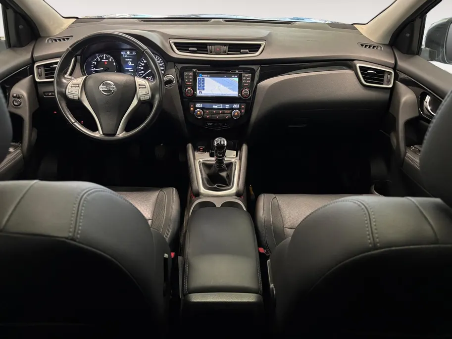 Nissan QASHQAI 1.2 Tekna | ALL SEASON BANDEN | STOELVERWARMING | PANORAMA DAK | 360 CAMERA | ELEKTRISCHE BESTUURDERSTOEL