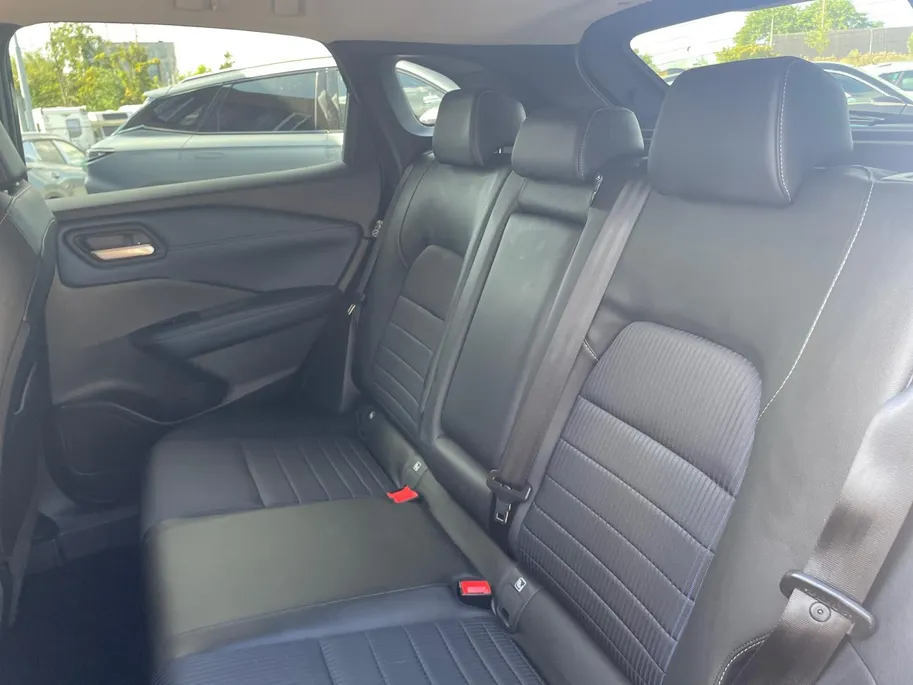 Nissan QASHQAI 1.3 MHEV Xtronic N-Connecta *Automaat*Navi+360Camera*Climate Control*Elekt. Achterklep*All Season Banden*LM.Velgen*Zeer nette auto!