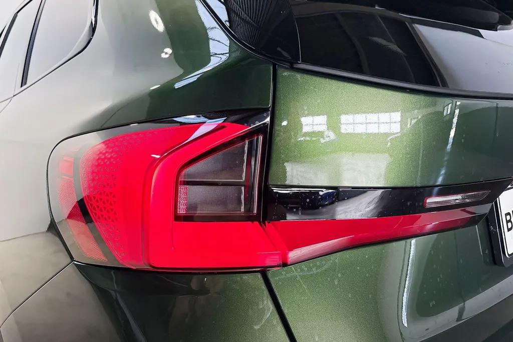 BMW iX1 eDrive20 M Sport Edition Premium Pack