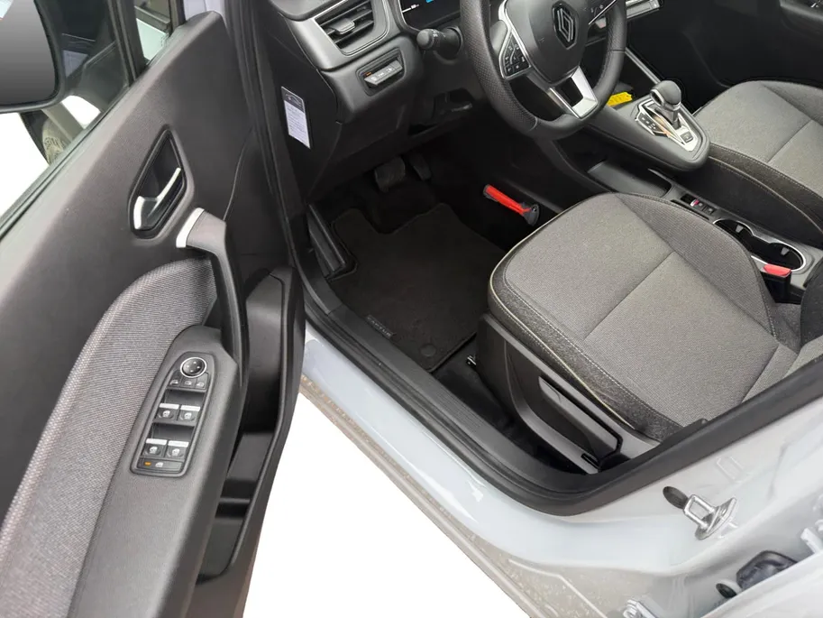 Renault Captur 1.6 E-Tech full hybrid 145 techno | Apple Carplay & Android Auto | Cruise & Climate Control | Camera | Parkeersensoren | LMV | Navigatie | 12 Maanden BOVAG Garantie