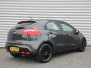 Kia Rio 1.2 CVVT ComfortLine 15' LM | Airco | Dealeronderhouden | Trekhaak afneembaar | Bluetooth |