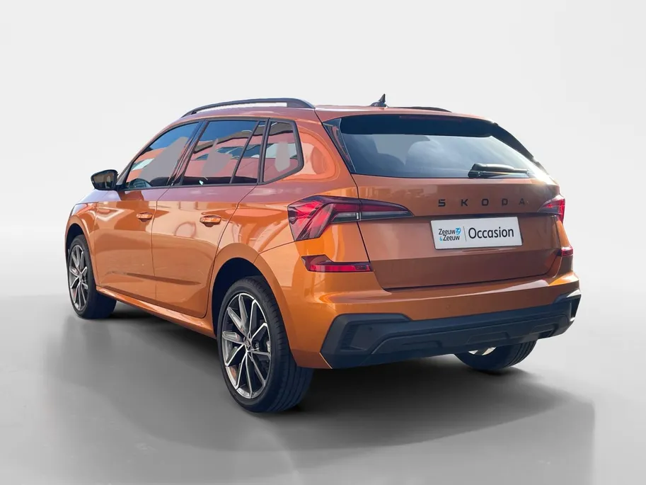 Škoda Kamiq 1.5 TSI Sport Business 150PK AUTOMAAT |Stoelverwarming| Climate control| Cruise Control| Parkeersensoren v+a| Achteruitrijcamera| Sportstoelen| Digitaal dashboard| Super strakke auto!