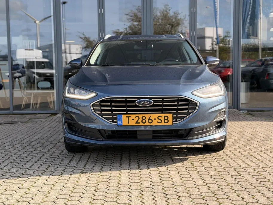 Ford Focus Wagon 1.0 EcoBoost Hybrid Titanium TREKHAAK I  DRIVER ASSISTANCE PACK I WINTER PACK I APPLE CARPLAY / ANDROID AUTO I