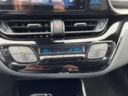 Toyota C-HR 1.8 Hybrid Executive Ultimate | 1e Eigenaar | Trekhaak | Achteruitrijcamera | Stoelverwarming | Dodehoek detectie | Adapt. Cruise Control | 12 maanden garantie! |