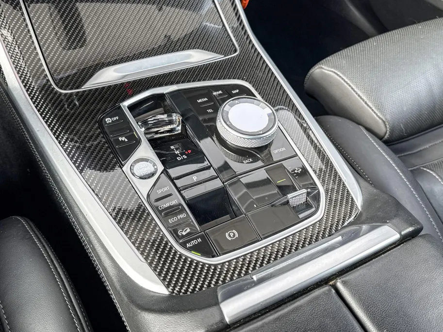 BMW X7 M60i xDrive
