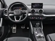 Audi Q2 35 TFSI 150pk S Edition · Camera · Matrix LED · Apple/Android Car Play · Adaptive Cruise Control · Stoelverwarming · Verkeersbord Detectie · Virtual Cockpit ·