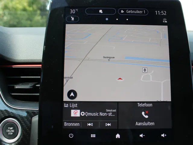 Renault Arkana 1.6 E-Tech Hybrid 145 R.S. Line | navigatie | lederen bekleding | BOSE audio