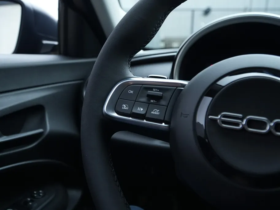 Fiat 600 1.2 Hybrid 100 PK Urban | Carplay | Winter | Cruise | Rijklaar