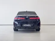 BMW i7 xDrive60 118.1 kWh