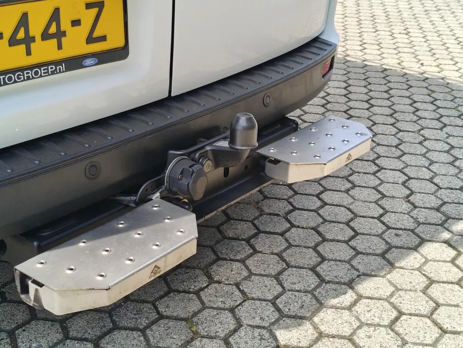 Ford Transit Custom 300 2.0 TDCI L1H2 Trend | Dubbele zijschuifdeuren | Imperiaal | ladderhulp | Omvormer | Comfort laadschot | kasteninrichting