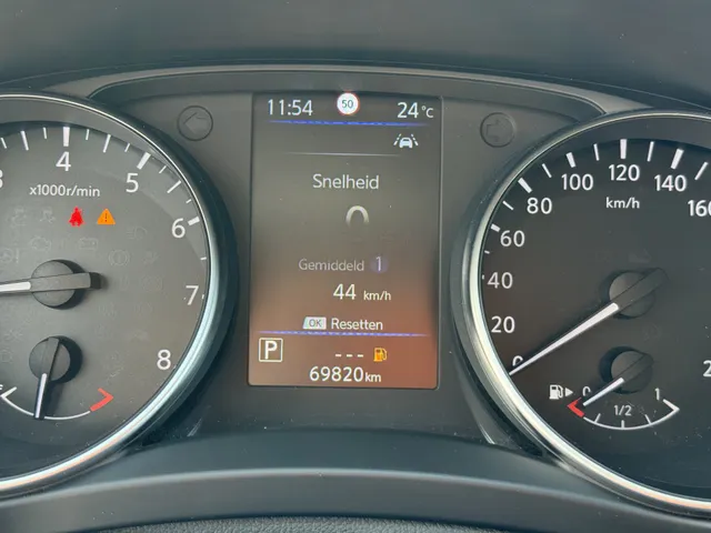 Nissan QASHQAI 1.3 DIG-T Premium Edition automaat