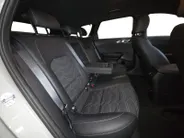 Kia Ceed Sportswagon 1.0 T-GDi Design Edition | JBL | Carplay | Camera | Navigatie | Stoelverwarming | Doedehoek Detectie |Fabrieksgarantie  t/m  1-7-2032 + 3x 1 jaar*| NAP