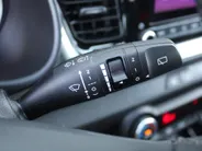 Kia Stonic 1.0 T-GDi MHEV DynamicLine | Navi | Clima | Cruise | All season banden | 15' LM | Camera | LED |
