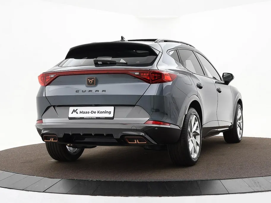 CUPRA Formentor 1.4 TSI e-Hybrid 204pk DSG Essential Limited · Panoramadak · Camera · Elek. Achterklep · Apple/Android Car Play · Keyless ·