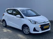 Hyundai i10 1.0i 66pk Comfort + / Cruise / Airco / Navi
