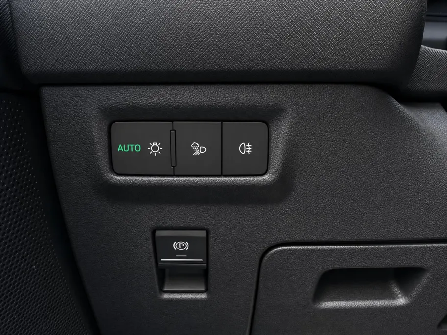 Škoda Kodiaq Sportline Business 1.5 TSI PHEV 150 kW / 204 PK | 19'' velgen | Trekhaak wegklapbaar | 2.000,- inruilbonus!!