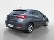 Hyundai i30 1.6 GDI Go! | 1e eigenaar | Volledig onderhouden! | Navigatie | Cruise Control | Achteruitrijcamera | Elektr. ramen | Climate Control | 12 maanden garantie!