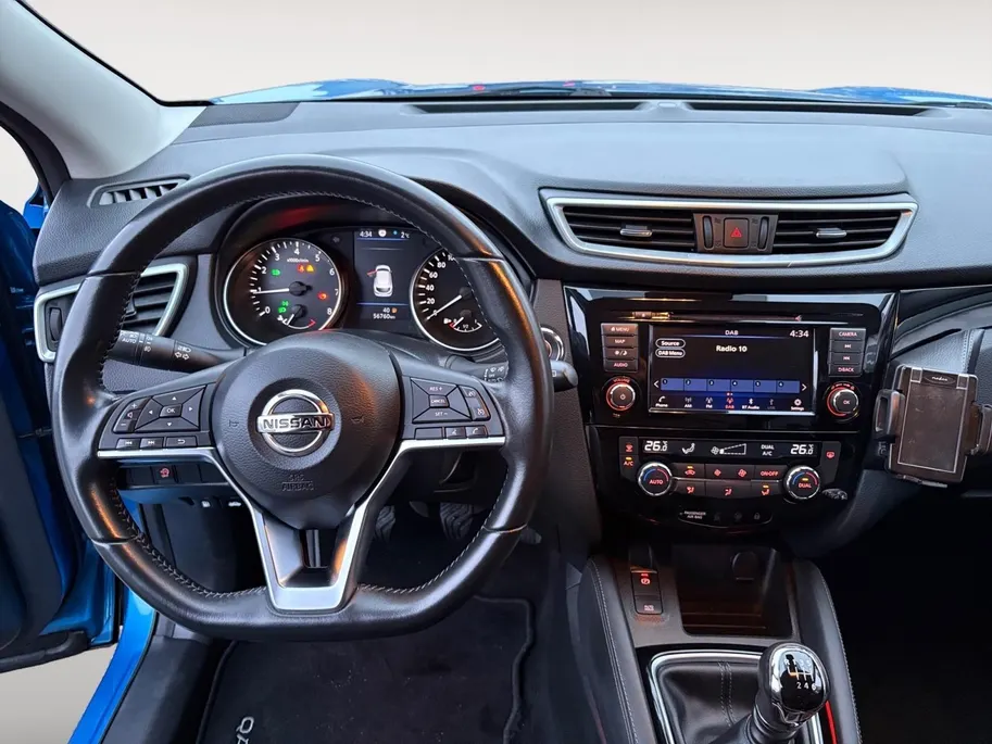 Nissan QASHQAI 1.3 DIG-T N-Connecta | Trekhaak | Navigatie | Camera | Stoelverwarming | Apple Carplay/Android Auto |  Lichtmetalen Velgen |