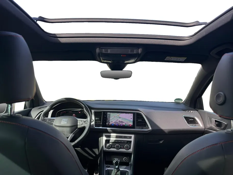 SEAT Ateca 1.5 TSI FR Business Intense | Trekhaak | 1800 Trekhaak | adaptieve Cruise Control | Parkeer Camera | Stoel/Stuurverwarming | Schuif/kantel Dak |