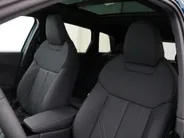 Audi Q3 1.5 200kW e-hybrid S edition 272 PK · Glazen panoramadak · Tech Pro · MMI experience pro