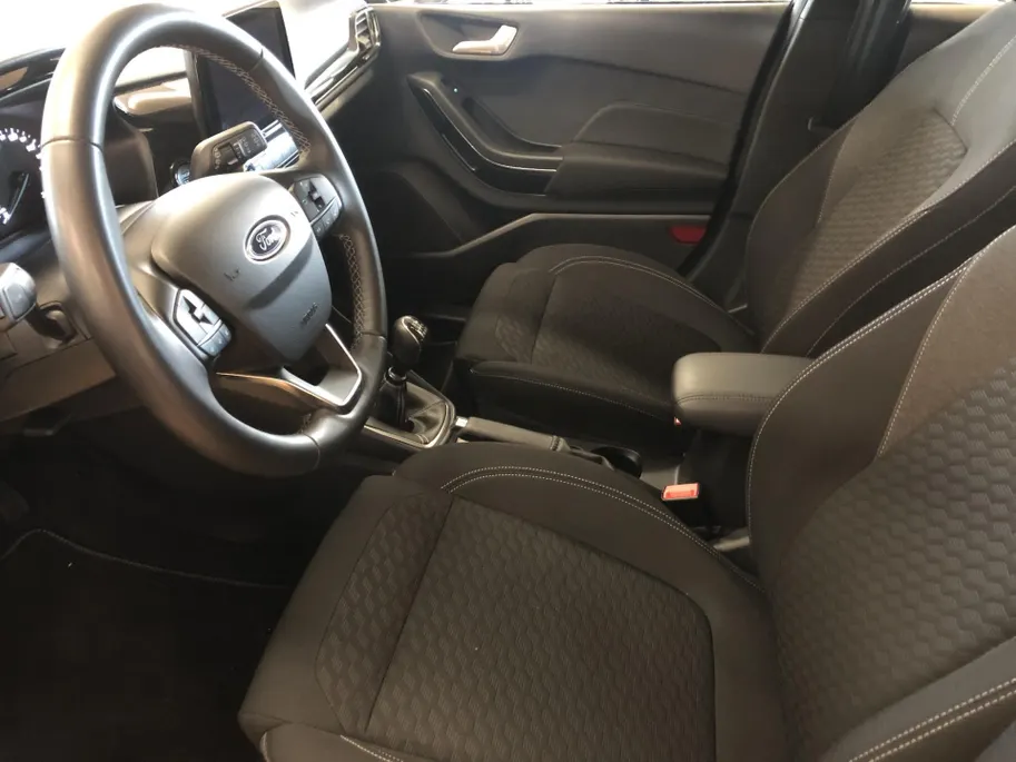 Ford Fiesta 1.0 EcoBoost Hybrid Titanium
