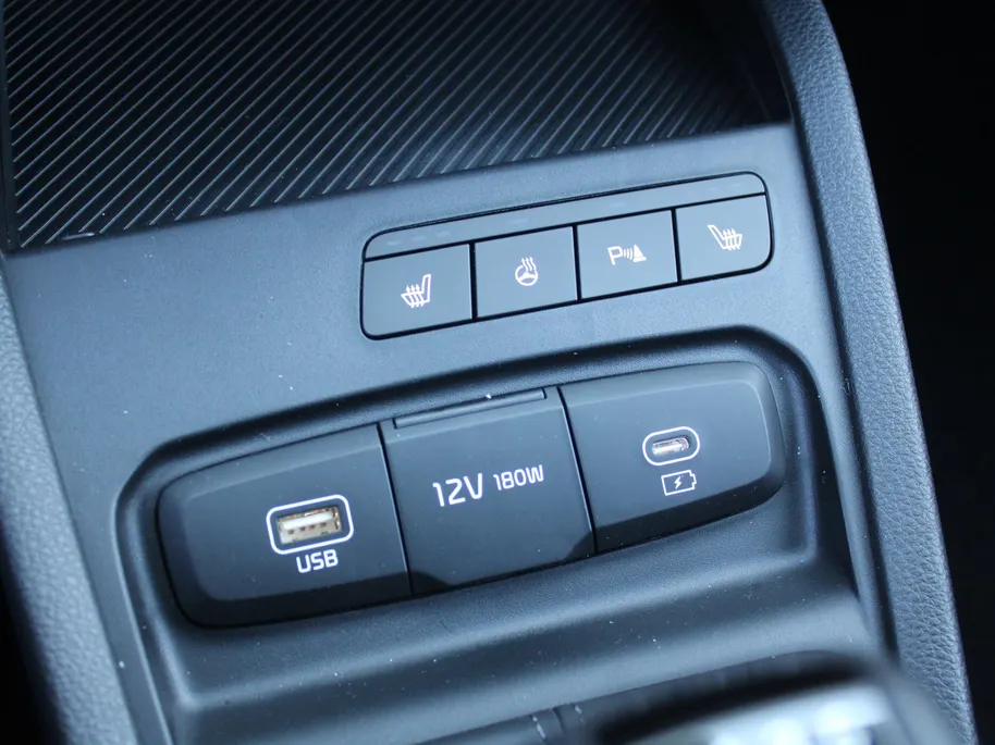 Kia Stonic 1.0 T-GDi MHEV DynamicPlusLine | Direct leverbaar | Tot € 1.000 inruilvoordeel bij aanschaf |
