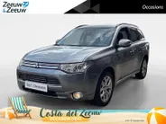 Mitsubishi Outlander 2.0 PHEV Instyle+ | Stoelverwarming voor | Leder interieur | Achteruitrijcamera | Climate control | Cruise Control