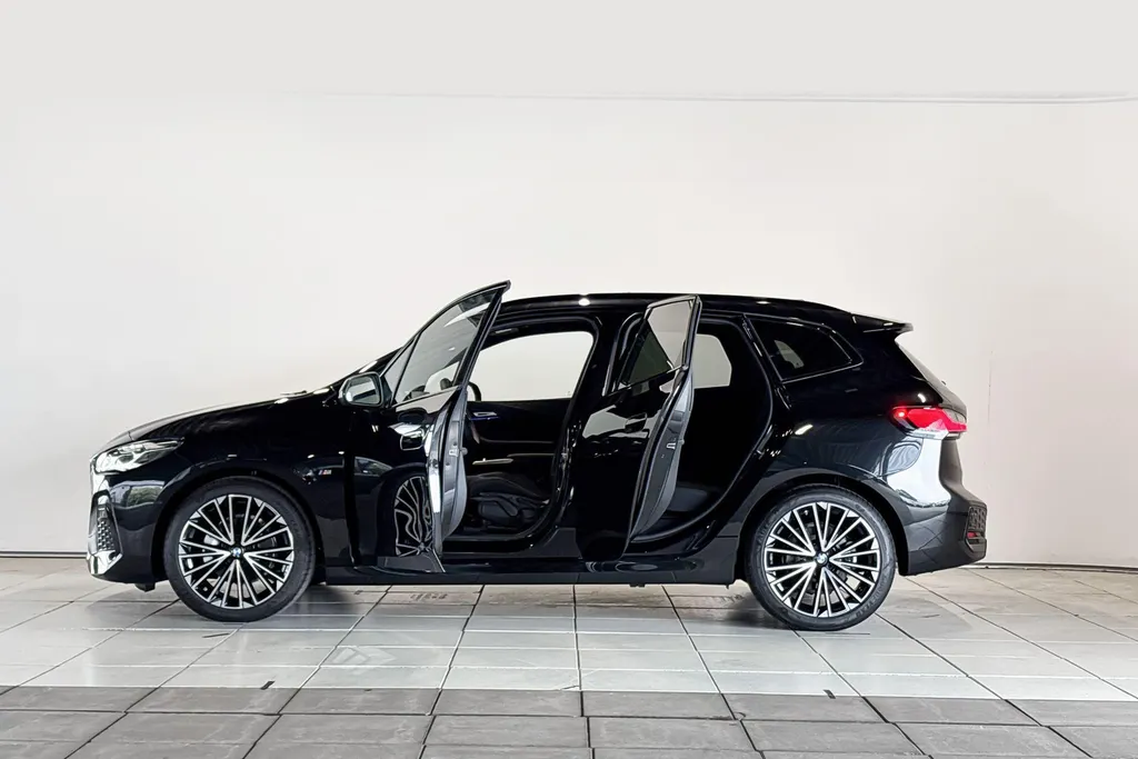 BMW 2 Serie Active Tourer 220i Premium Pack M Sportpakket