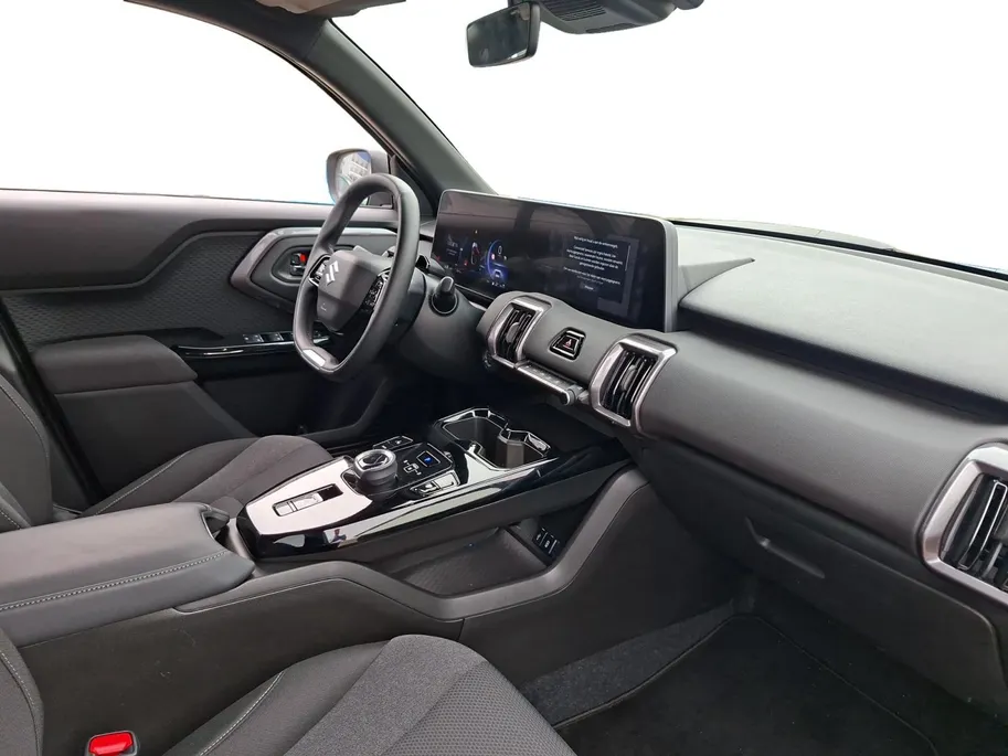Suzuki e Vitara Select 61 kWh | Demo | Direct Rijden | Ook nieuw te bestellen | Stuur/Stoelverwaming | Camera | Navigatie | Apple Carplay | Android Auto |