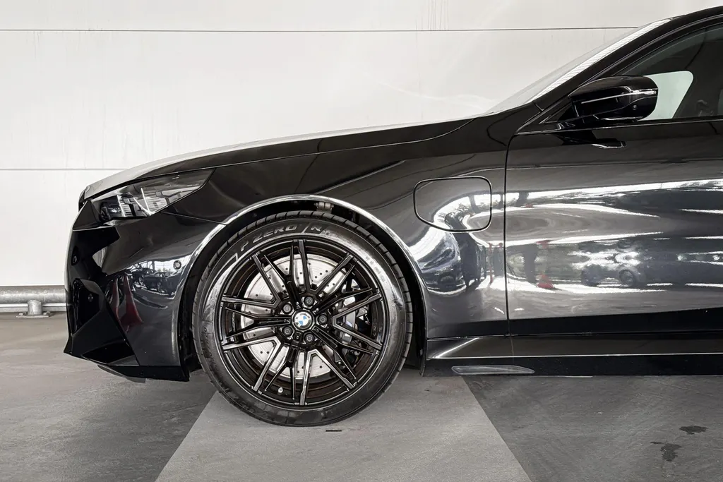 BMW 5 Serie Sedan M5
