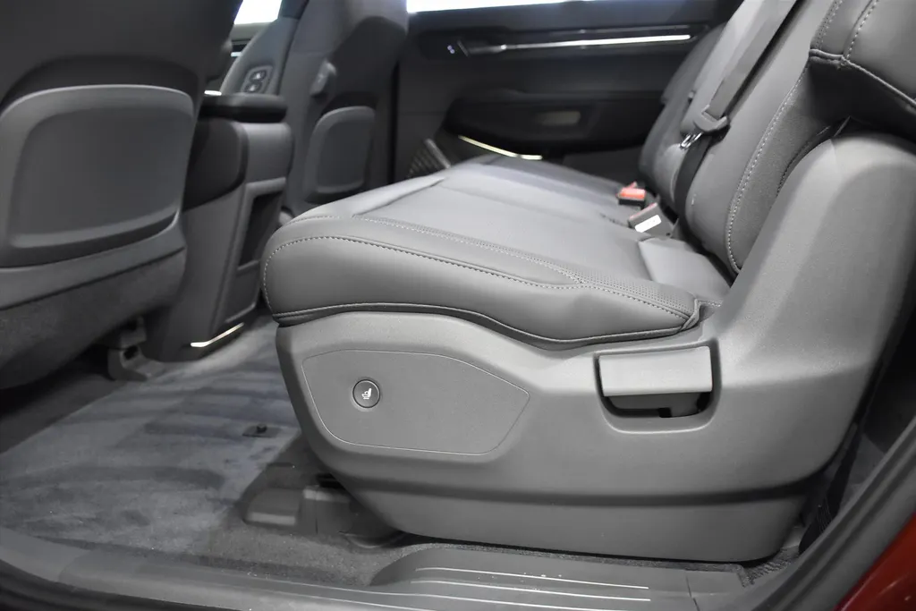 Kia EV9 99,8kWh 204pk RWD Air NIEUW - SNEL LEVERBAAR