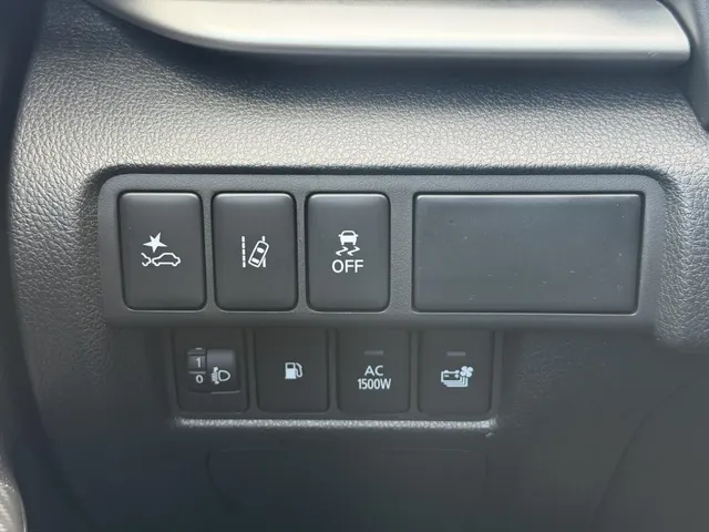 Mitsubishi Eclipse Cross 2.4 PHEV Intense+ | 360 Camera | Dodehoek | Navigatie |