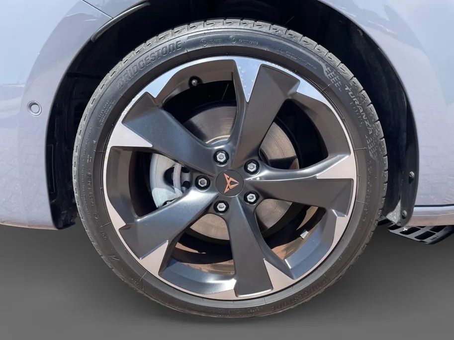 CUPRA Leon 1.5 TSI e-Hybrid Business *Automaat*Navi+Camera*Parkeersensoren*Climate Control*Winter Pack*LM.Velgen*Nette auto!