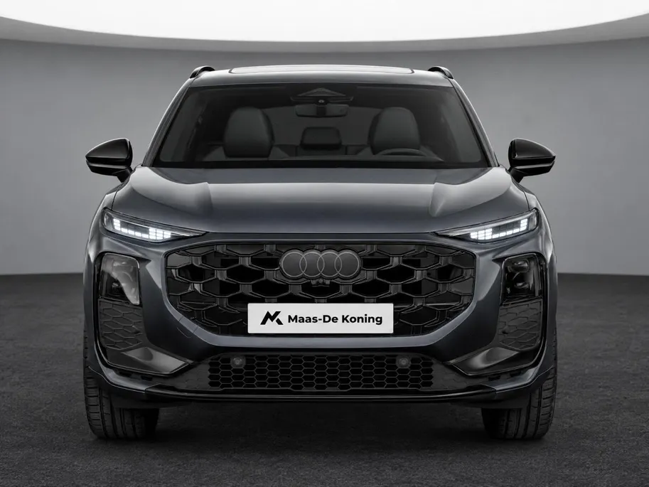 Audi Q3 e-hybrid S edition 272 PK · Tech plus · Glazen panoramadak · Trekhaak elek. wegklapbaar