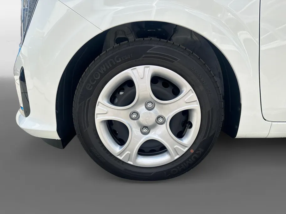 Kia Picanto 1.0i DynamicLine Navi | Camera | Apple Carplay / Android auto | Parkeersensoren | Fabrieksgarantie 27-3-2033 + 3x 1 jaar*  | NAP