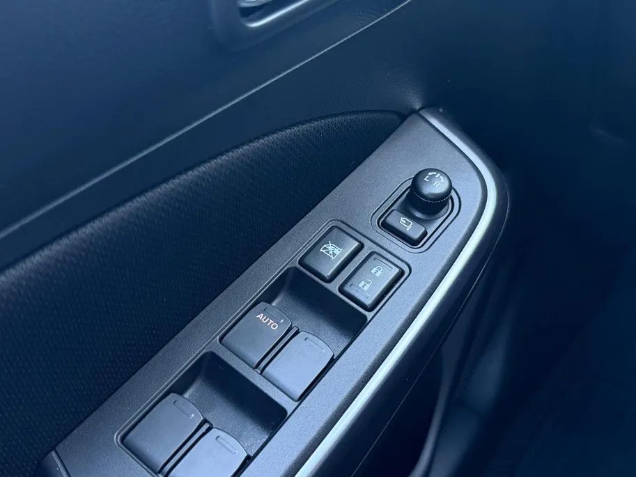 Suzuki Swift 1.2 Style Smart Hybrid | Climate Control | Camera | Navigatie | Stoelverwarming |