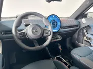MINI Aceman SE Favoured L 54.2 kWh