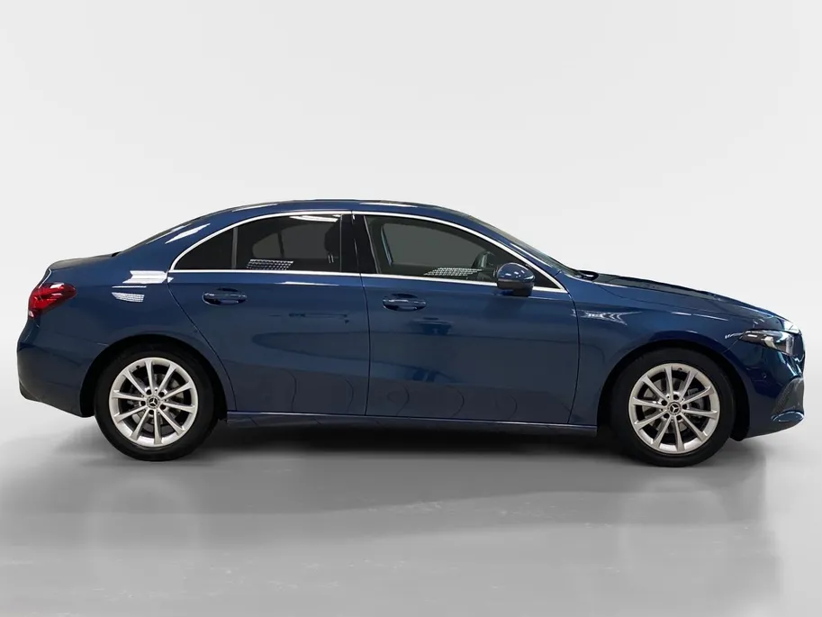 Mercedes-Benz A-Klasse 180 ADVANTAGE | AUTOMAAT | APPLE CARPLAY | NL-AUTO |