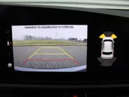 Kia Niro EV DynamicLine 64.8 kWh | Navi | Airco | Cruise | Camera | 17' LM |