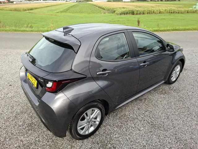 Toyota Yaris 1.5 Hybrid 115 Active CRUISE | NL-auto | rijklaarprijs !!