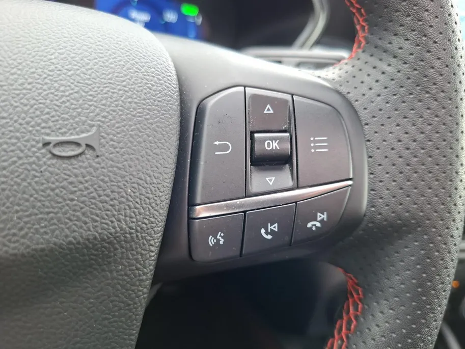 Ford Kuga 2.5 PHEV ST-Line X Black Pack | NL-Auto | 1e Eigenaar | Dealer onderhouden | Panoramadak | Winterpack | Black Pack | AGR | 20' Lichtmetaal | Adaptive Cruisecontrol | Dodehoekdetectie | B&O Audio | El. Achterklep | El. Trekhaak