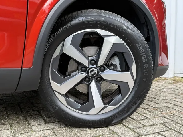 Nissan QASHQAI 1.3 Mild-Hybrid 158pk Xtronic N-Connecta | Panoramadak | Navigatie | 360-Camera | App Connect | Blind Spot | Keyless | All Season